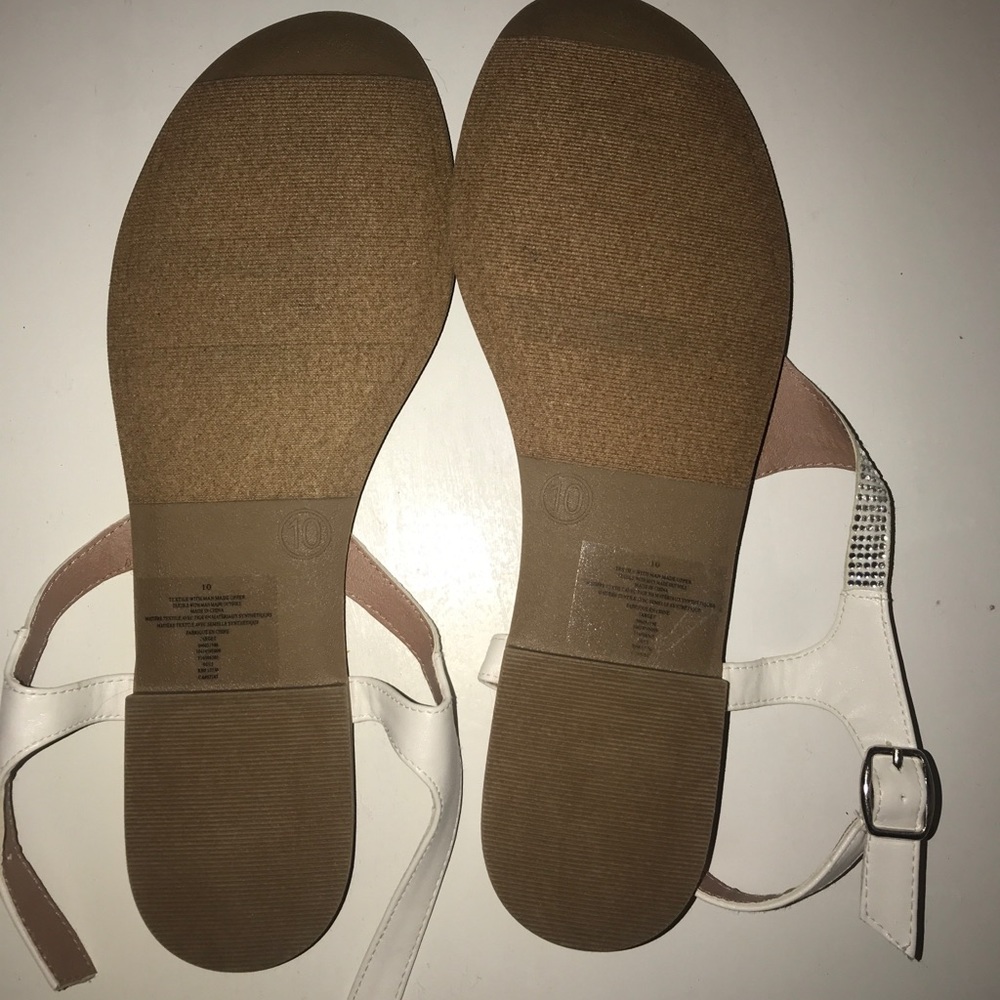 Target white sandals - Picture 3 of 3